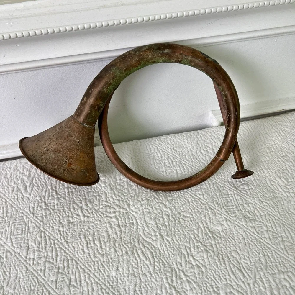 Unbranded Hunting Horn OS Unisex Vintage Copper Patina Equestrian Fox Hunt Decor